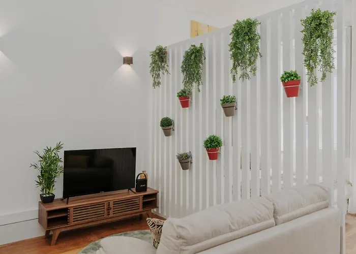 Apartmán Bicycle Luxury House, Parking, Downtown Near Metro