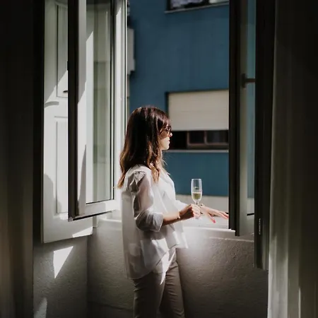 Bicycle Luxury House, Parking, Downtown Near Metro 아파트 *